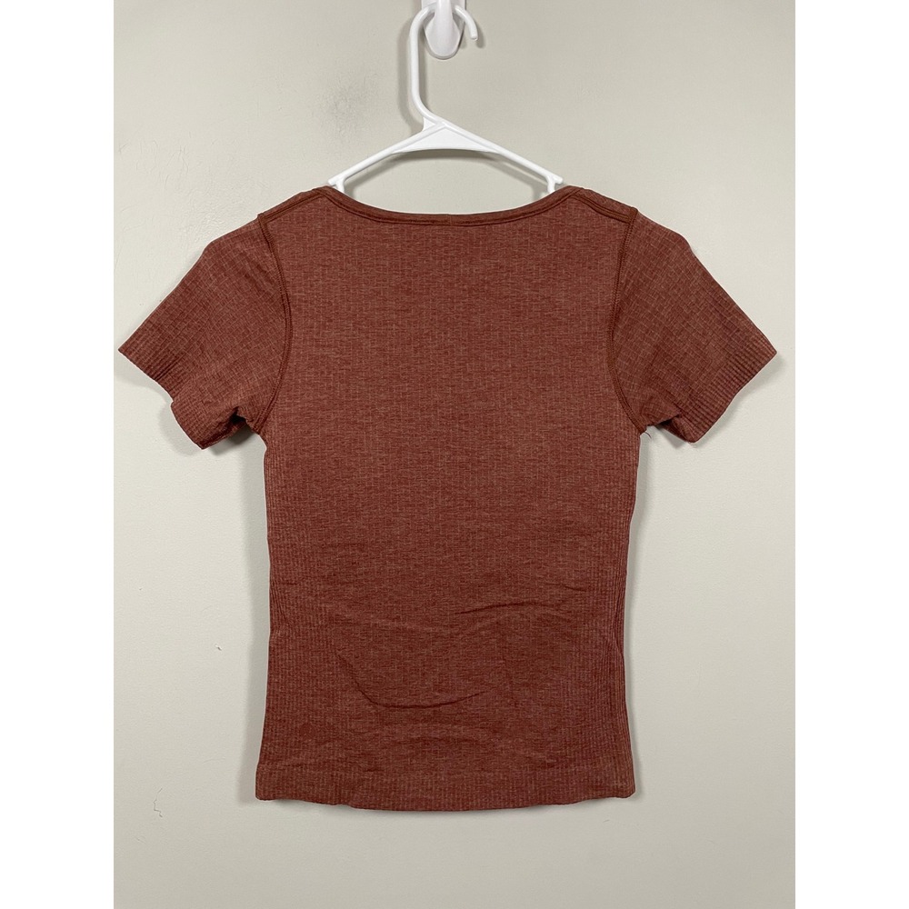 Lululemon‎ Ebb to Street Short Sleeve Shirt in Ancient Copper Size 4 Athleisure - Picture 5 of 7